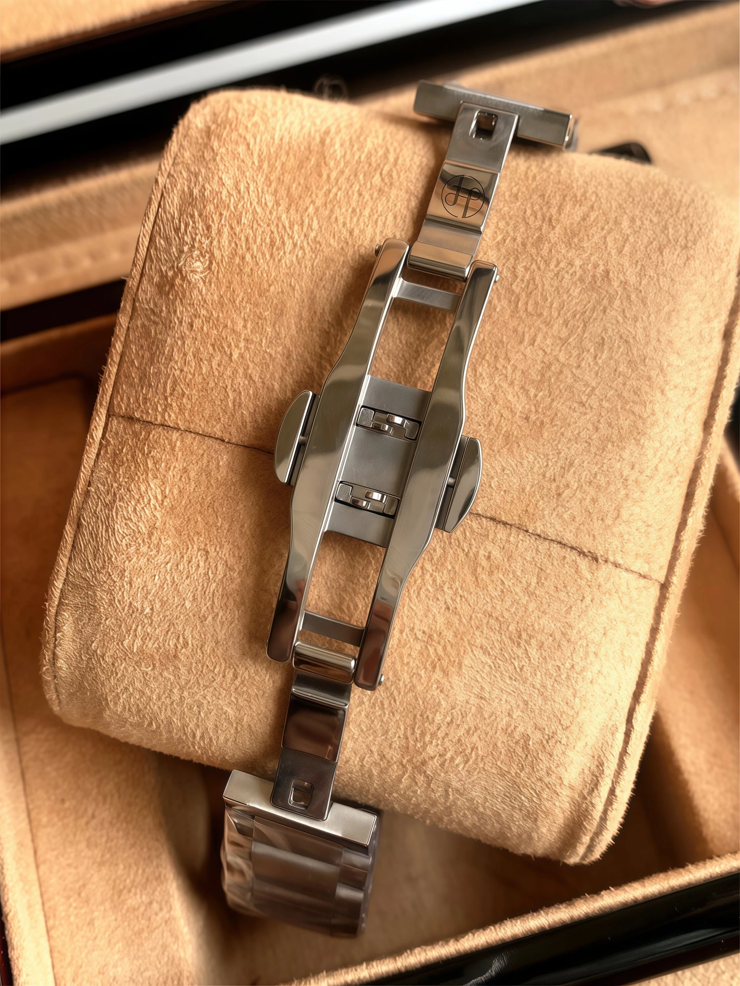 Bella Roma™ | Reloj Elegante de Acero Inoxidable con Diseño Sofisticado